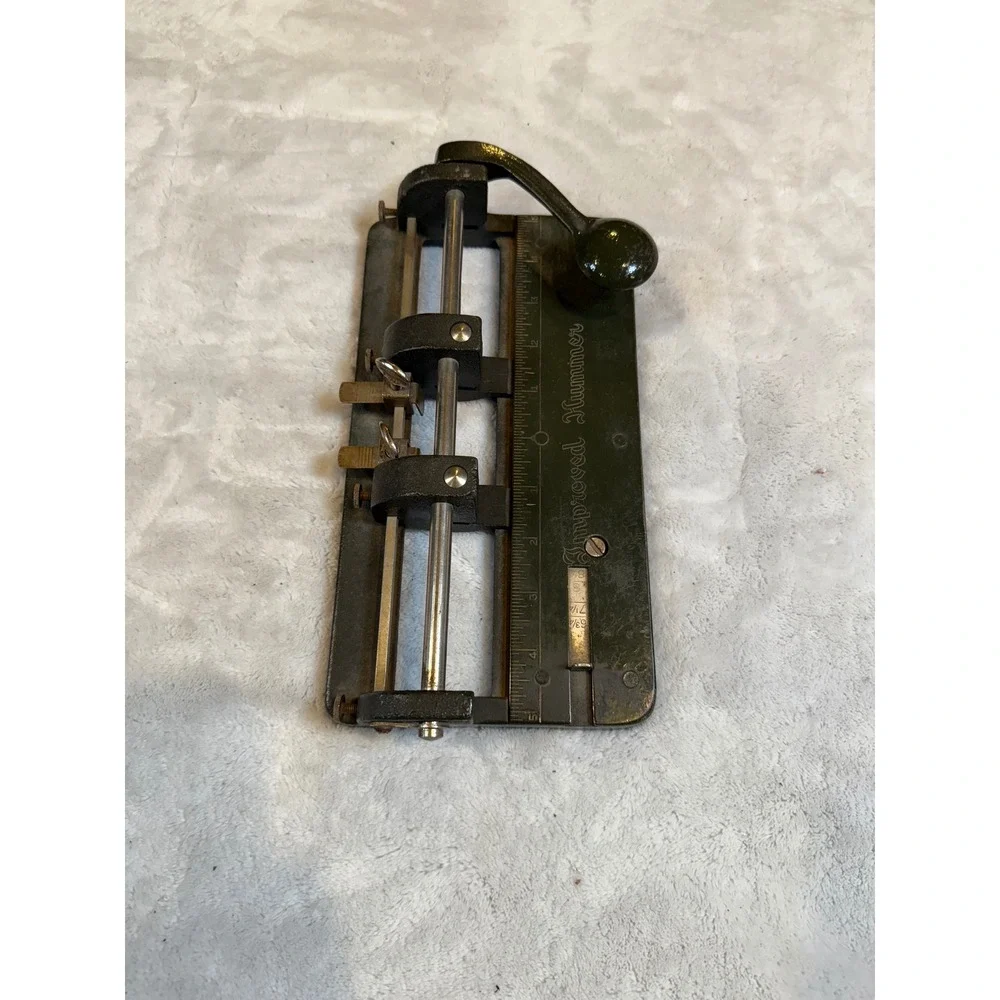 Vintage Wilson-Jones Improved Hummer 3 Hole Paper Punch Industrial Cast Iron USA